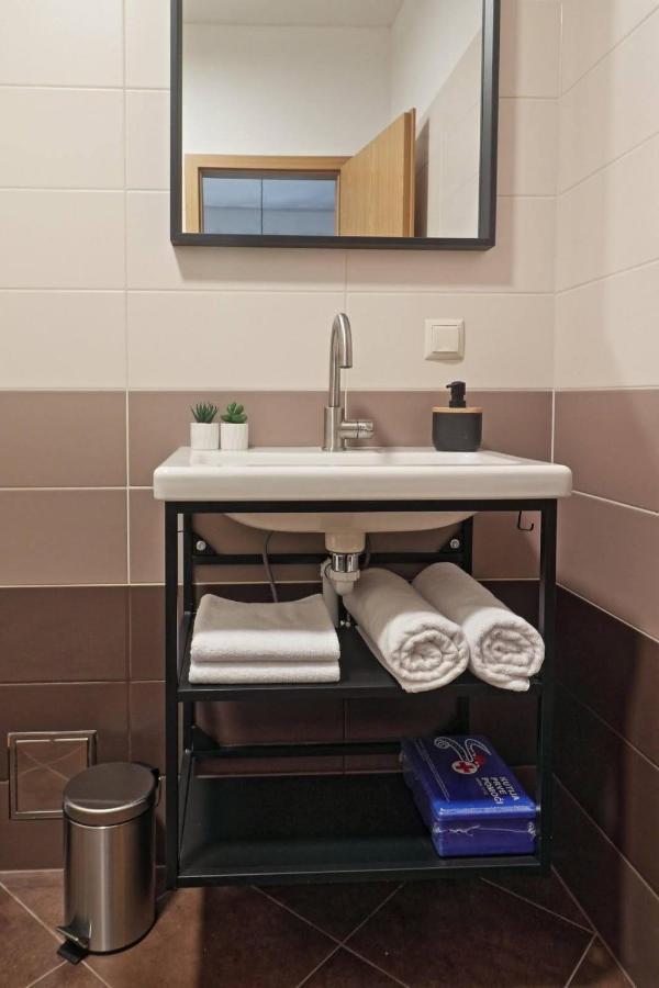 Apartman Studio Pesja Omišalj Kültér fotó